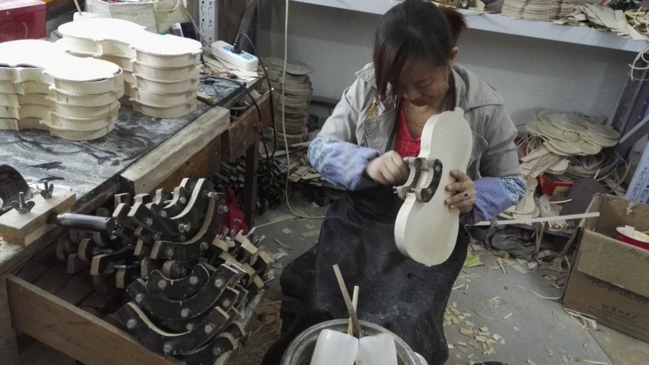 油漆工：我能說(shuō)，每一份工作，都是不容易的嗎？